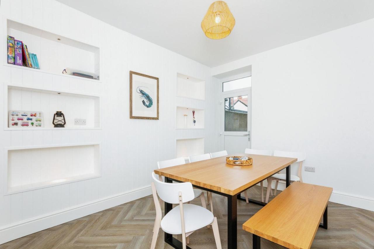 Seaside House Llandudno Apartment Luaran gambar